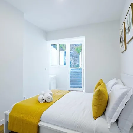 Portucale ! Charming Flat With Terrace 公寓